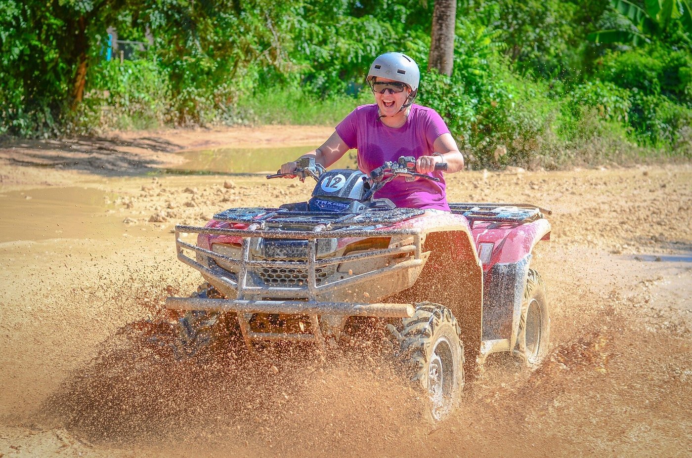 ATV Adventure: Barro, Playa y Adrenalina